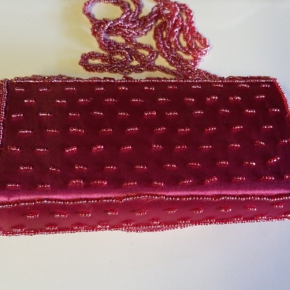 Beaded evening shoulder clutch NWOT - Picture 7 of 8